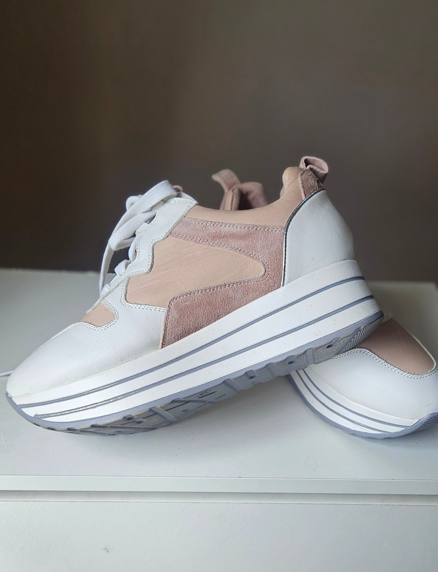 Gelato Leather shoes Footwear size 8.