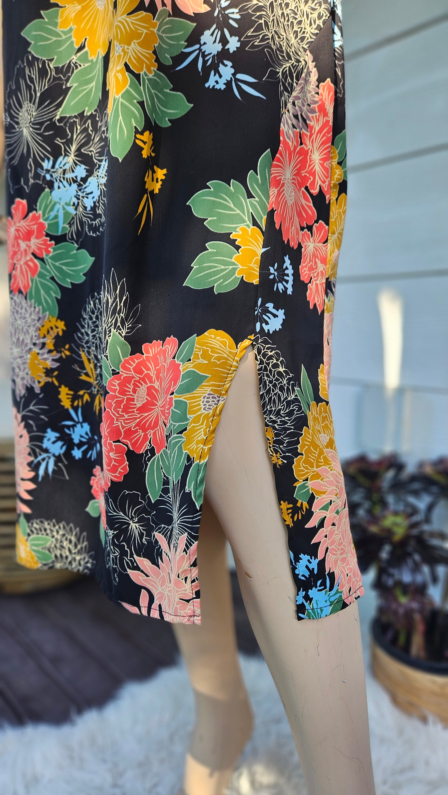 Stunning Floral Pagani Dress size 12