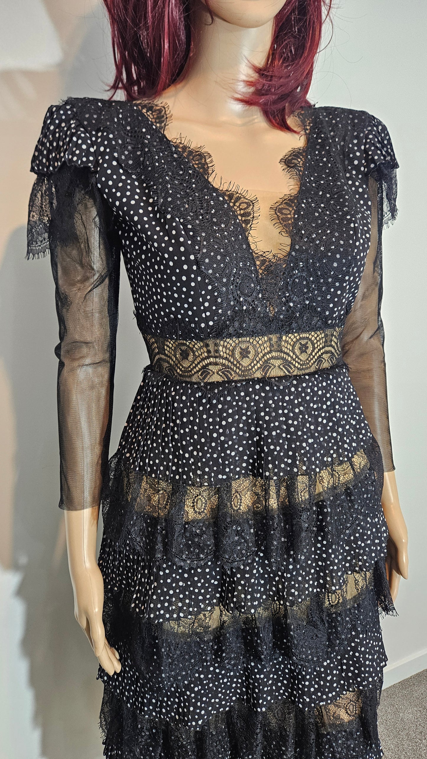Stunning CARLA RUIZ Spanish Designer Tiered Lace Maxi Dress - Size EU36 / UK8