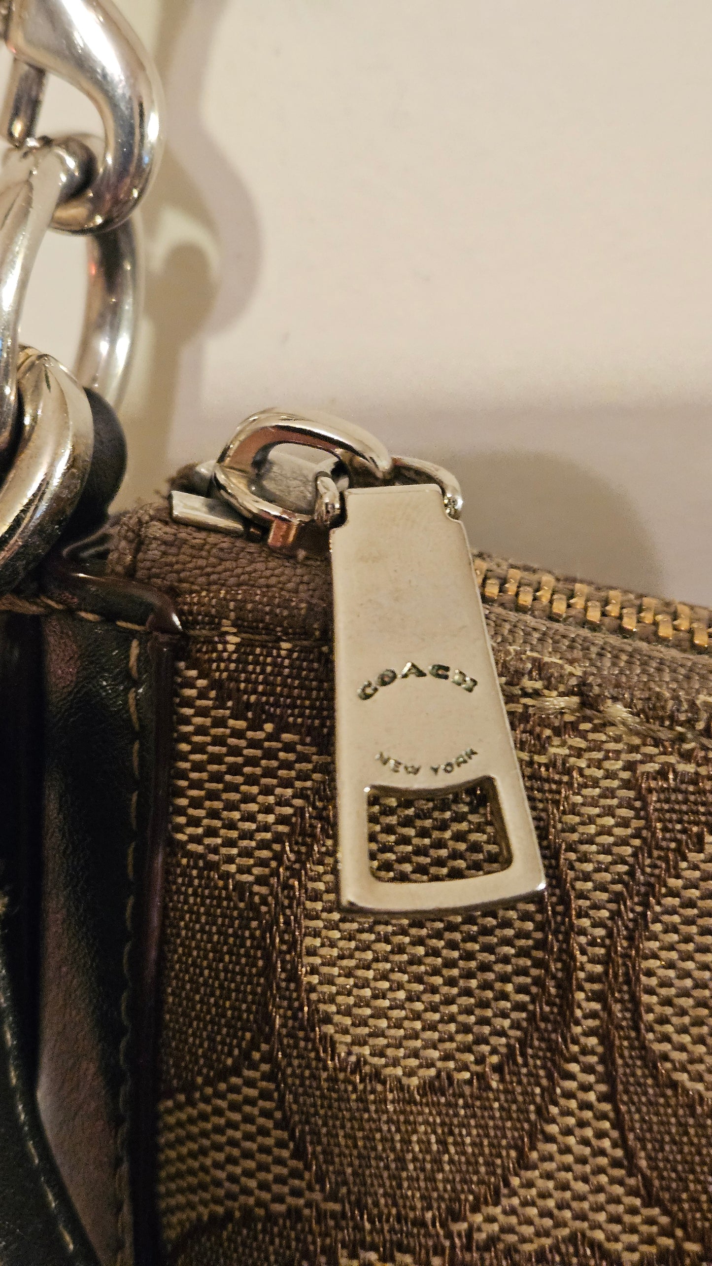 Lovely Coach Chelsea Hand bag. Crossbody Bag.