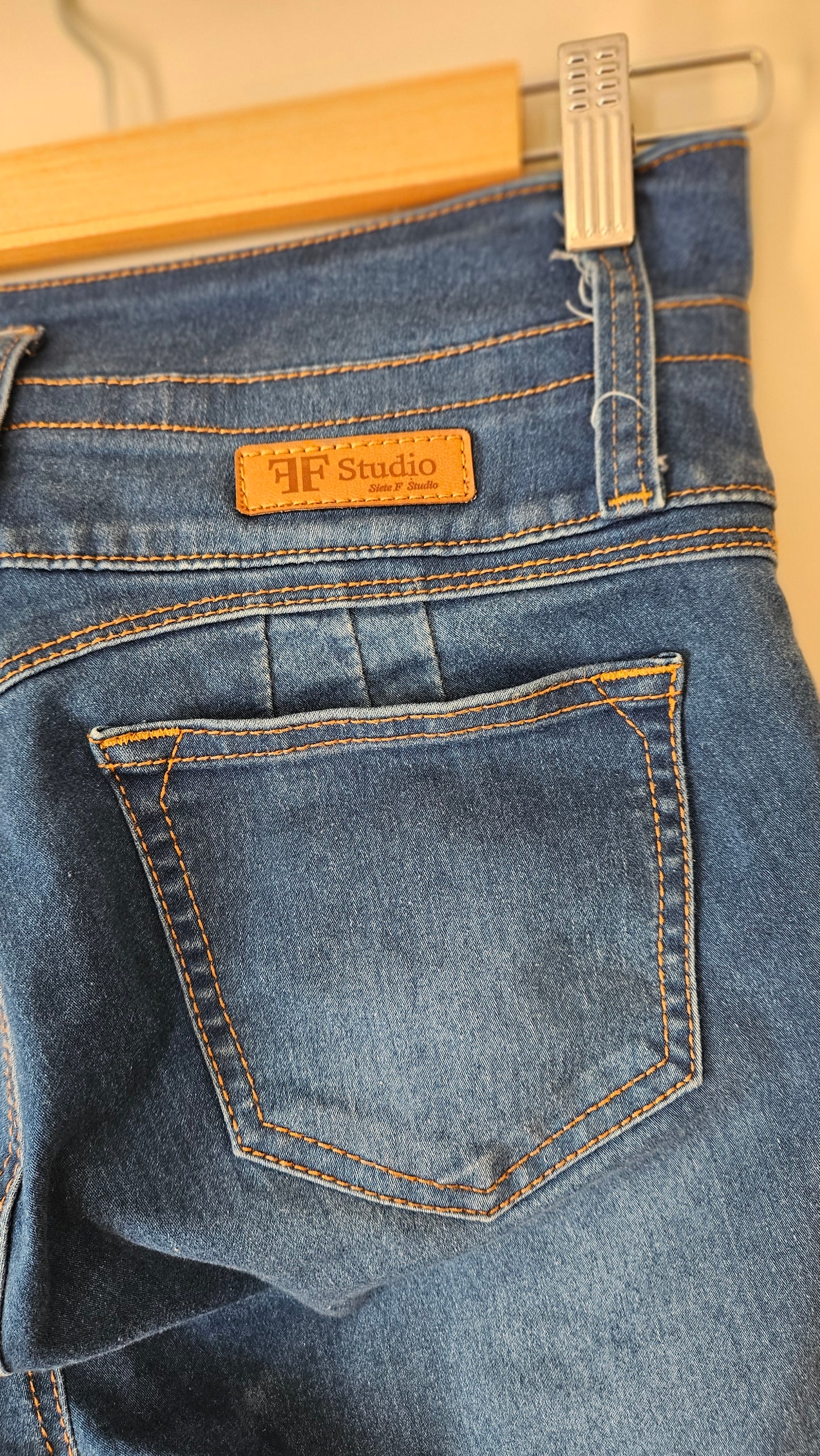 Colombian Women size 12 High Wash Blue Jeans