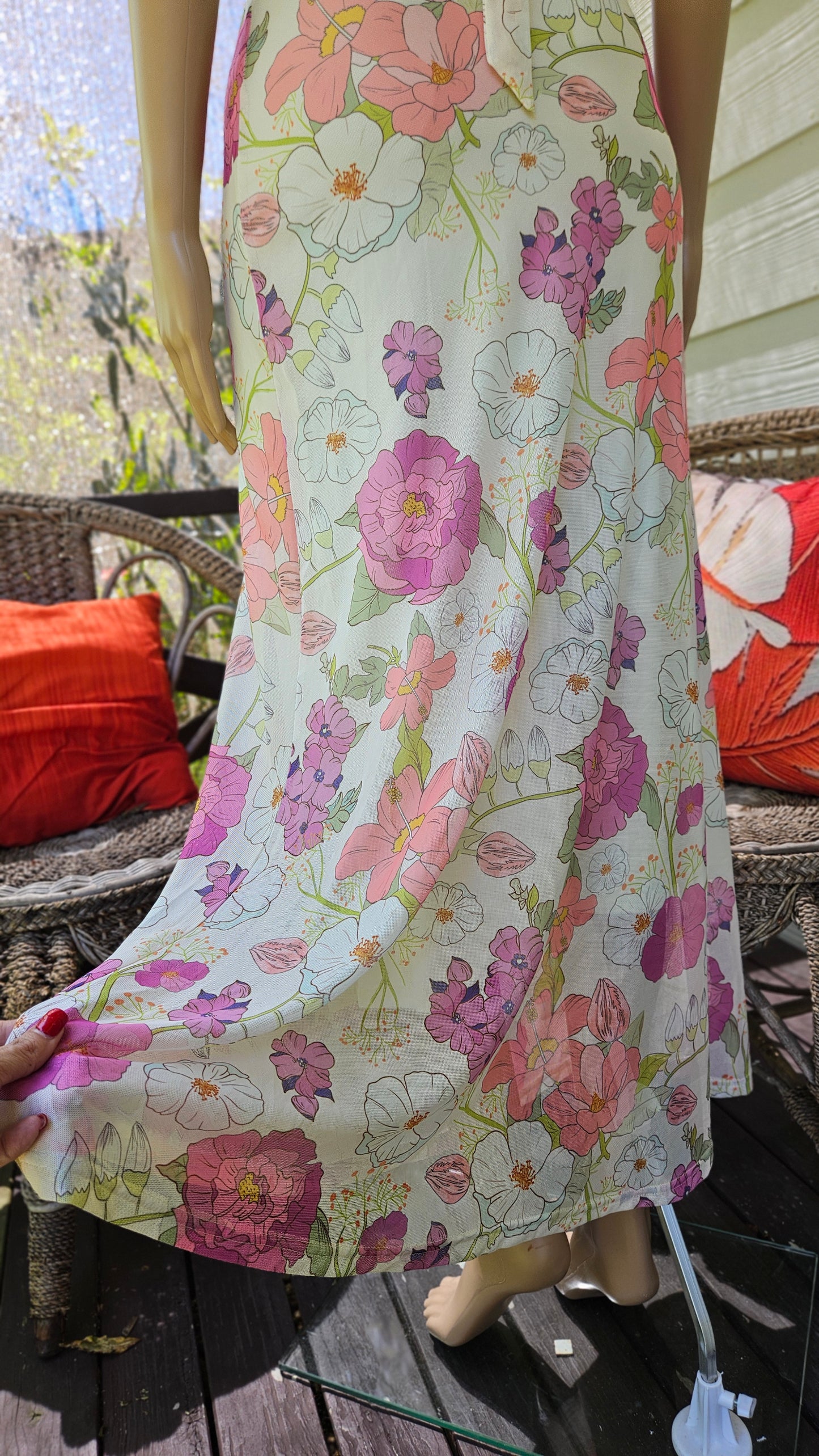 Lovely floral Maxi Dress