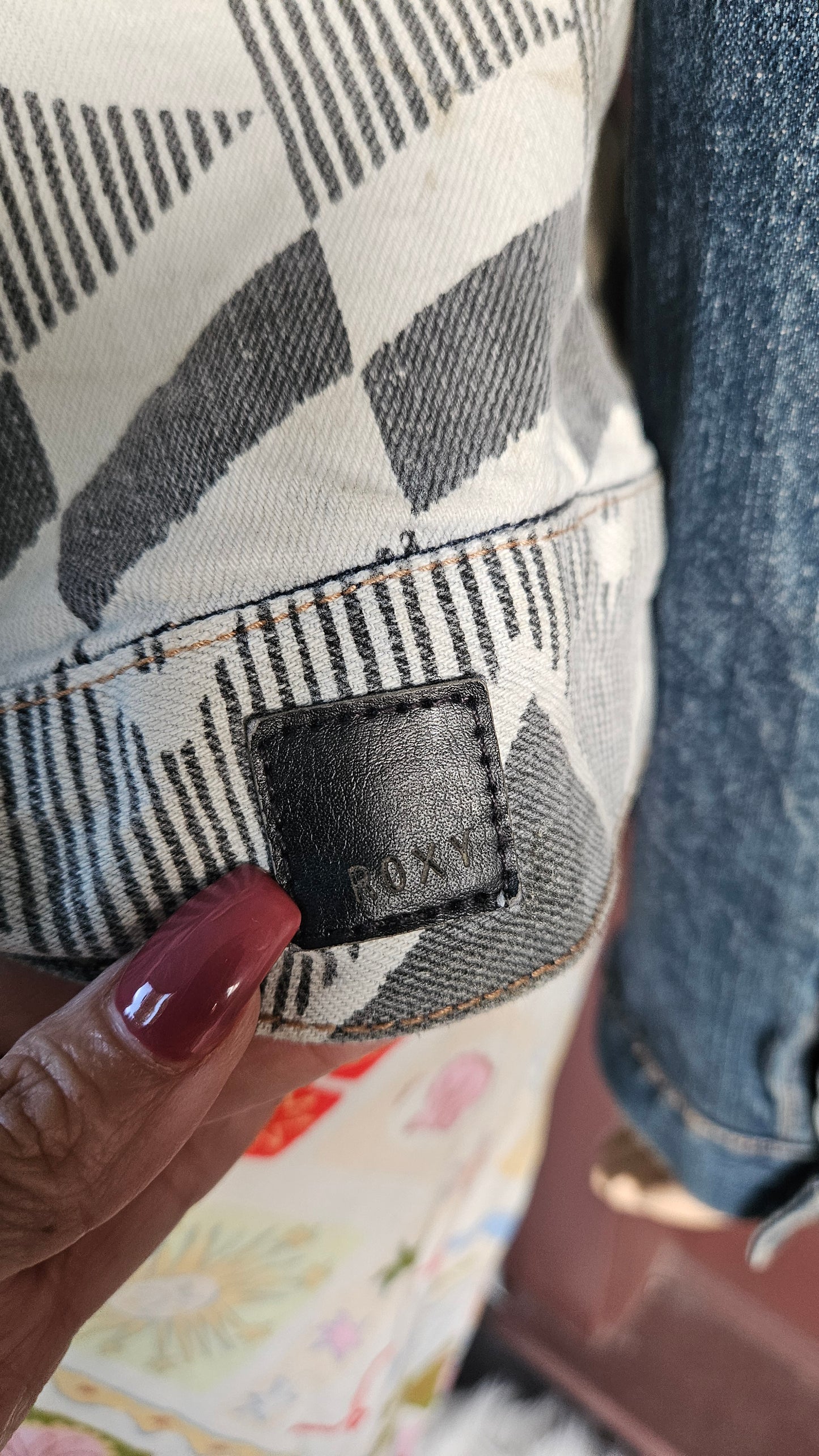 Roxy Womens Jacket Size S - Preloved Jacket