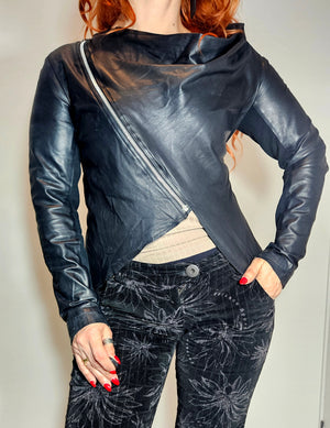 Unique MOOCHI Jacket.  100% Leather