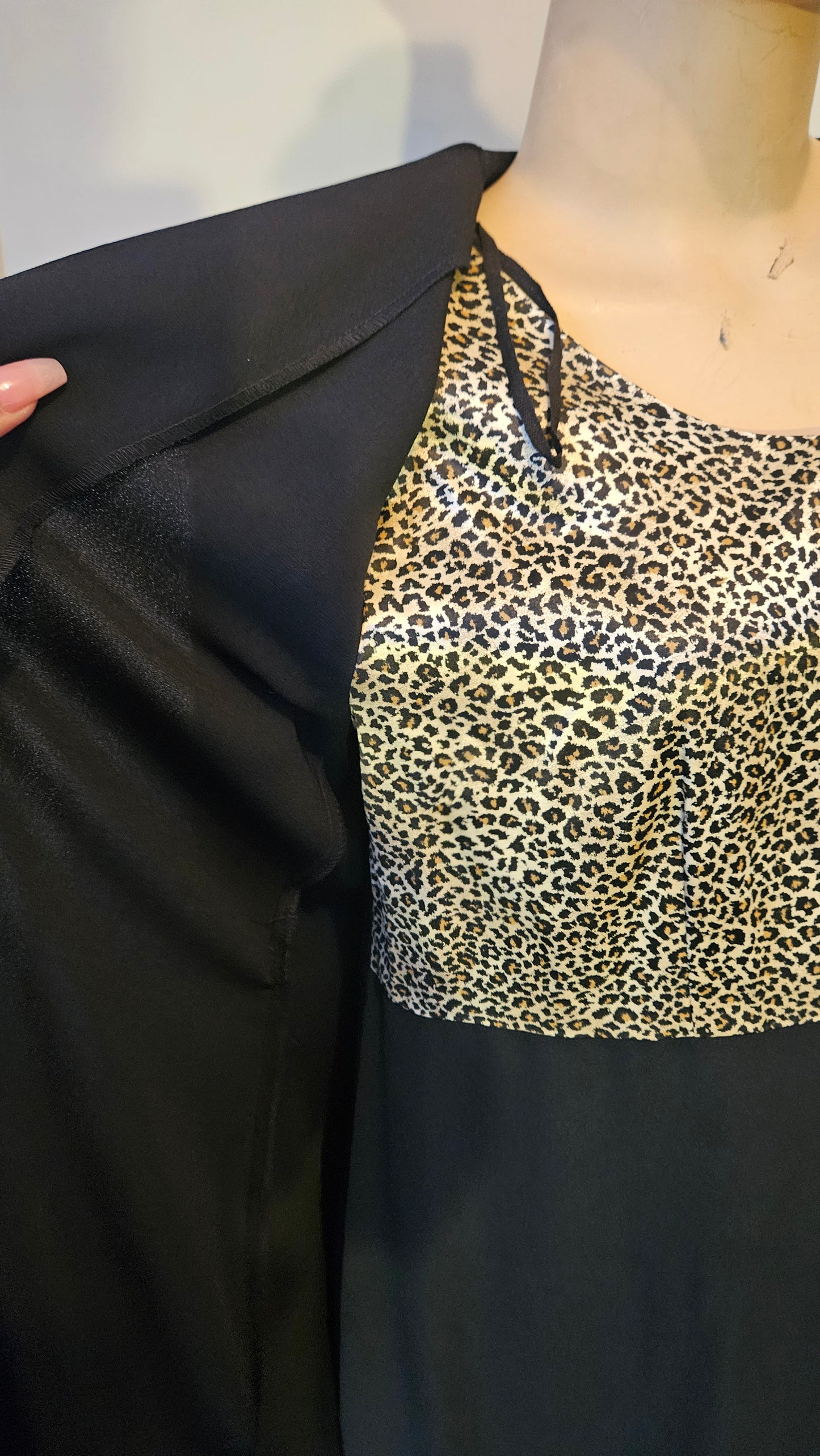 Vintage 80s Dress Made in USA. Size 10
