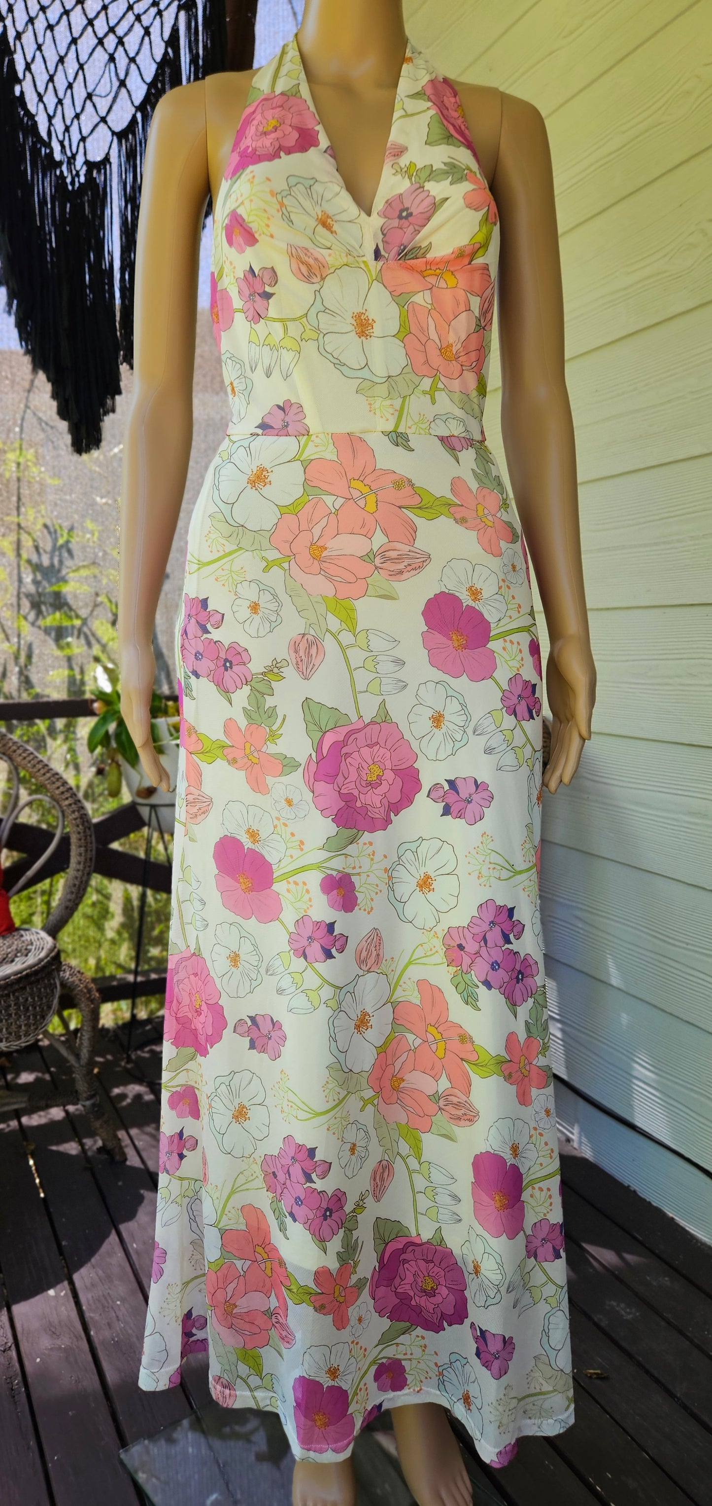 Lovely floral Maxi Dress
