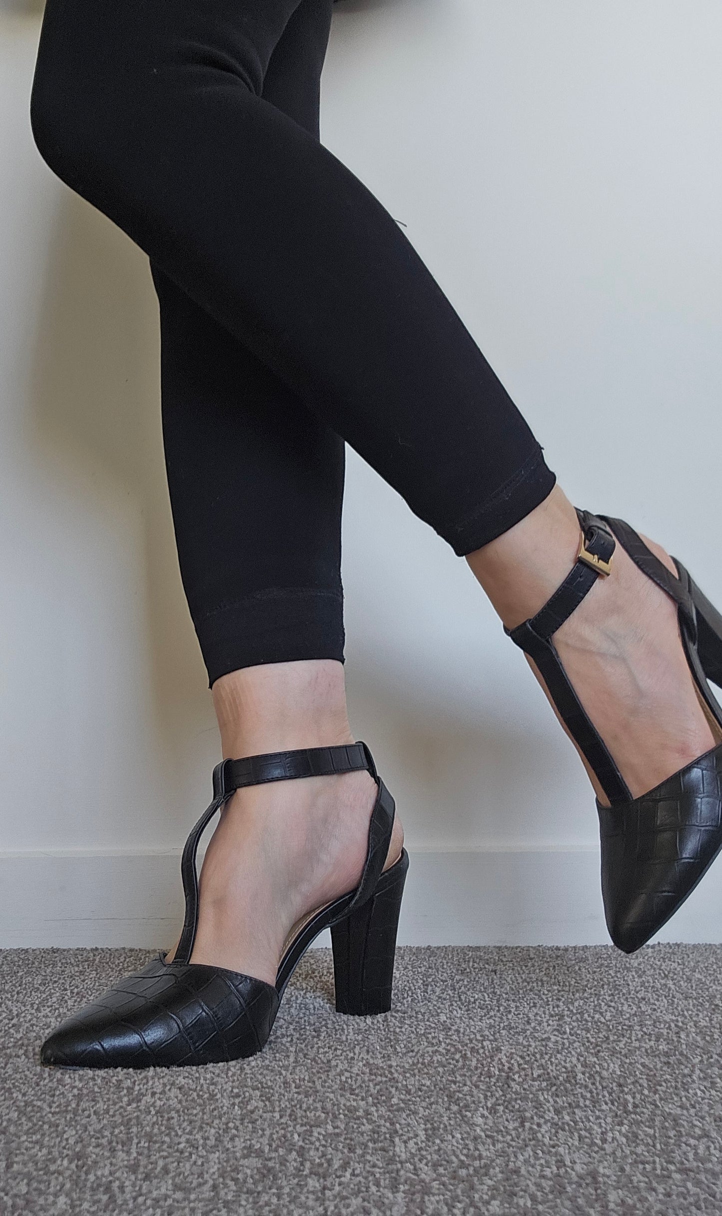 Isabella Anselmi Black Heeled Shoes