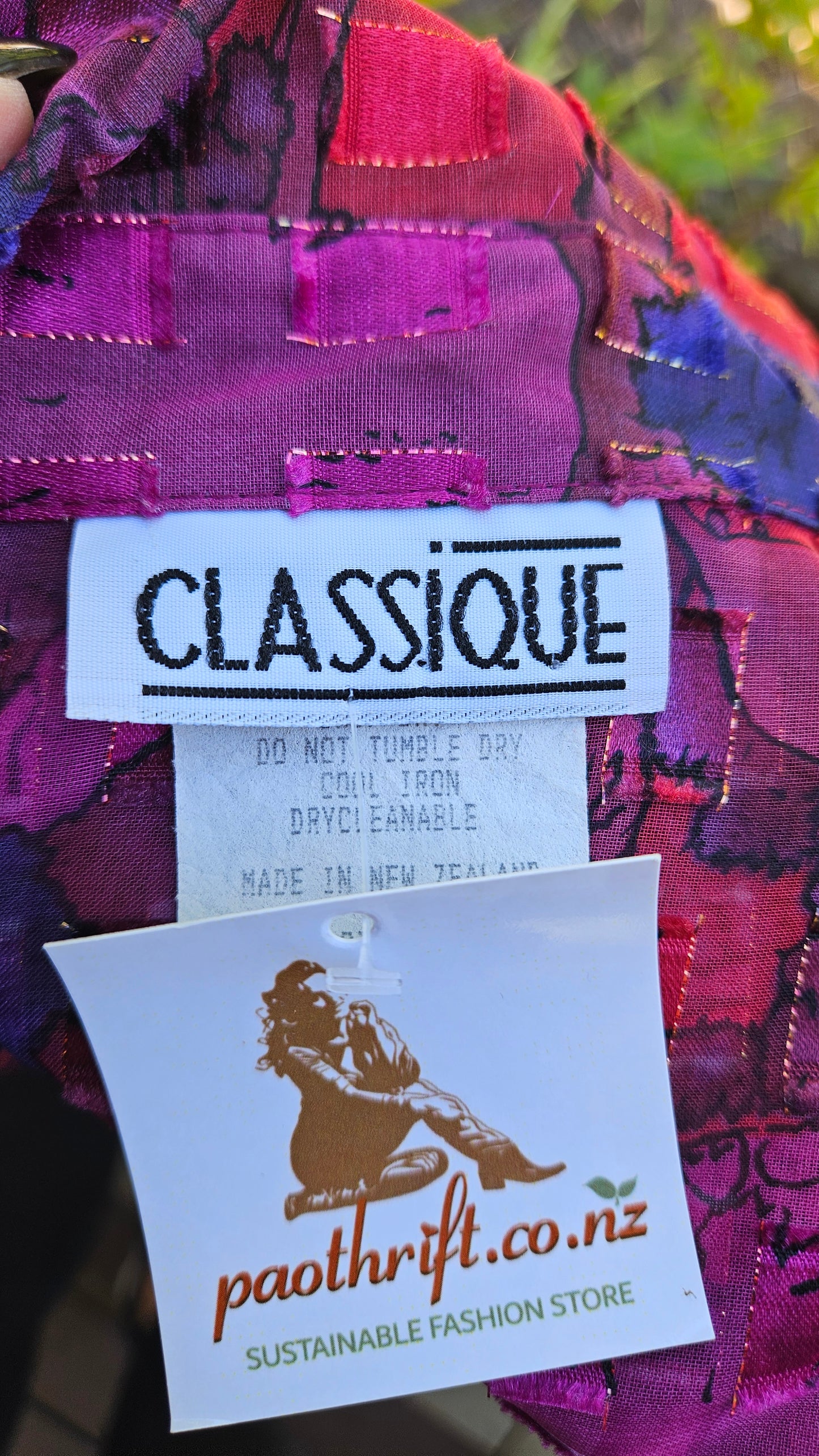 Lovely Vintage Shirt - Vintage Top - Size 16