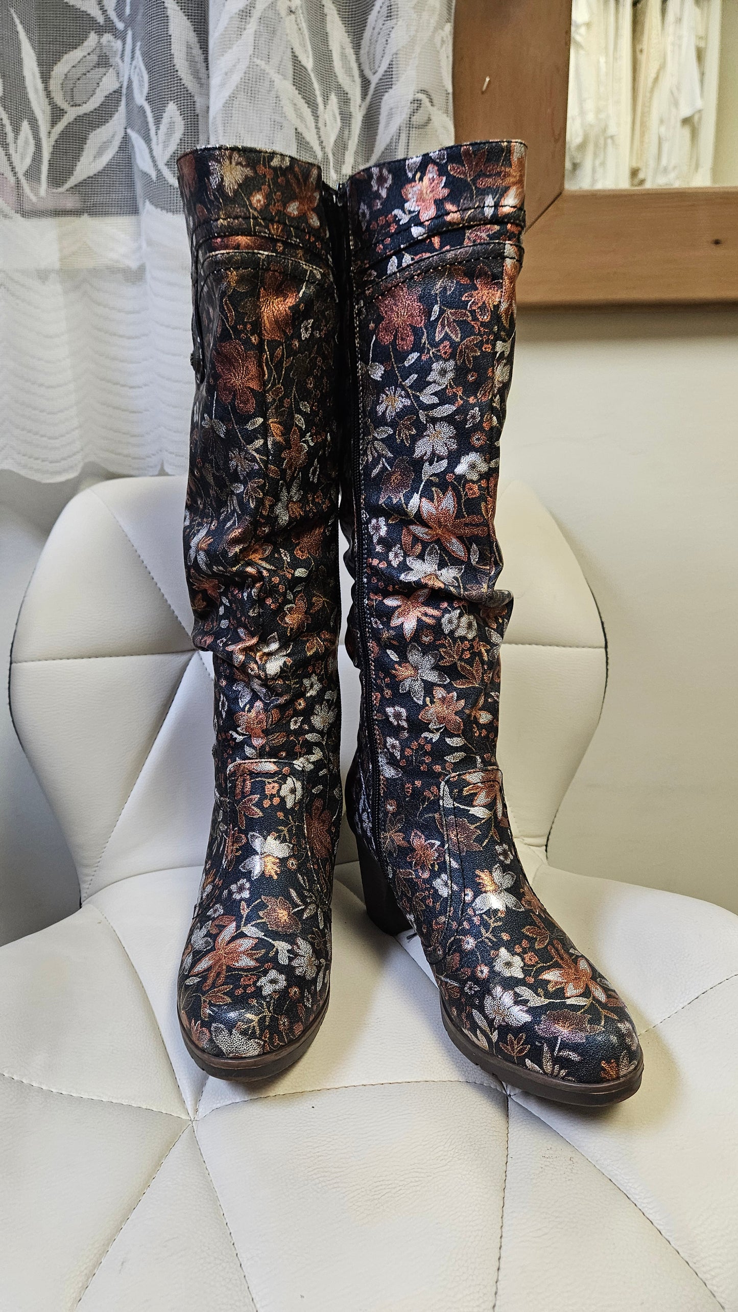 Maher Floral Boots - Preloved Boots Size 39