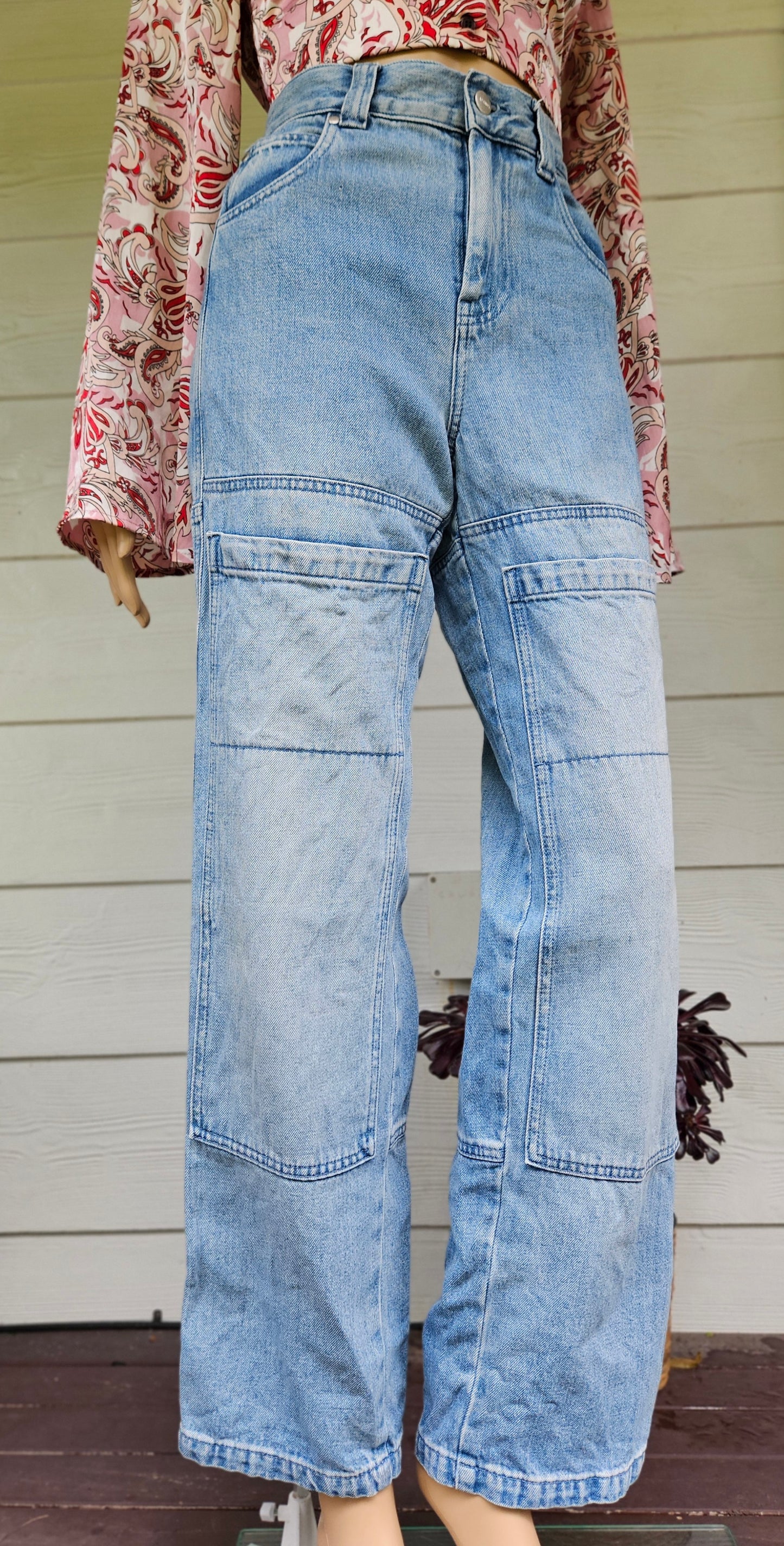 High waist Afends Moss Hemp cargo Jeans. Denim Pants size 24