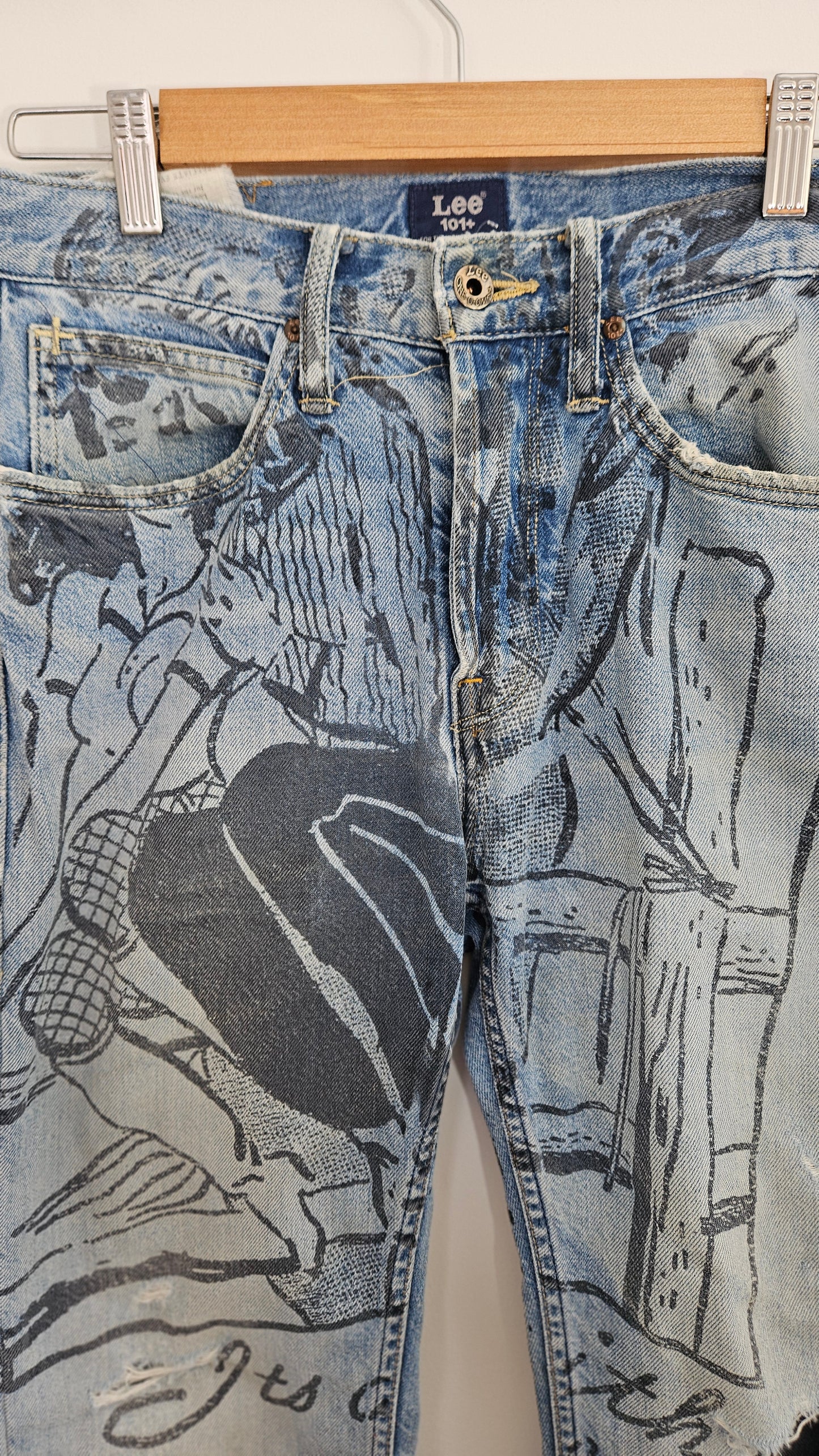 RARE Collector’s Piece: Lee 101+ All-Over Graphic Comic Print Jeans - W28 L29