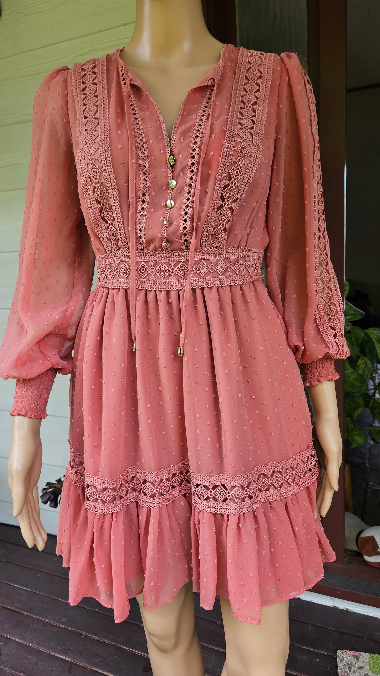 Romantic Dress by Forever New. Long sleeves Dress