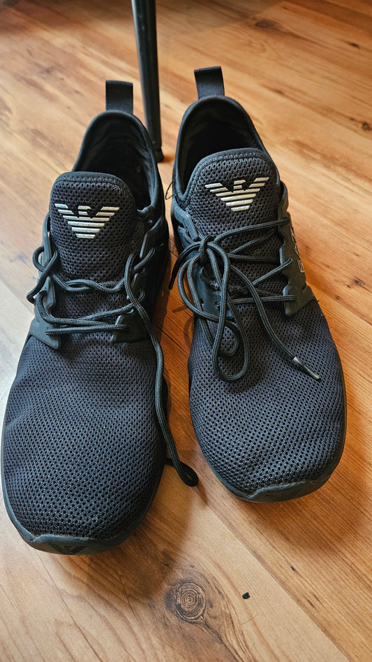 Armani exchange EA7 NEW MINIMAL RUNNING Sneaker size US10/44Eu