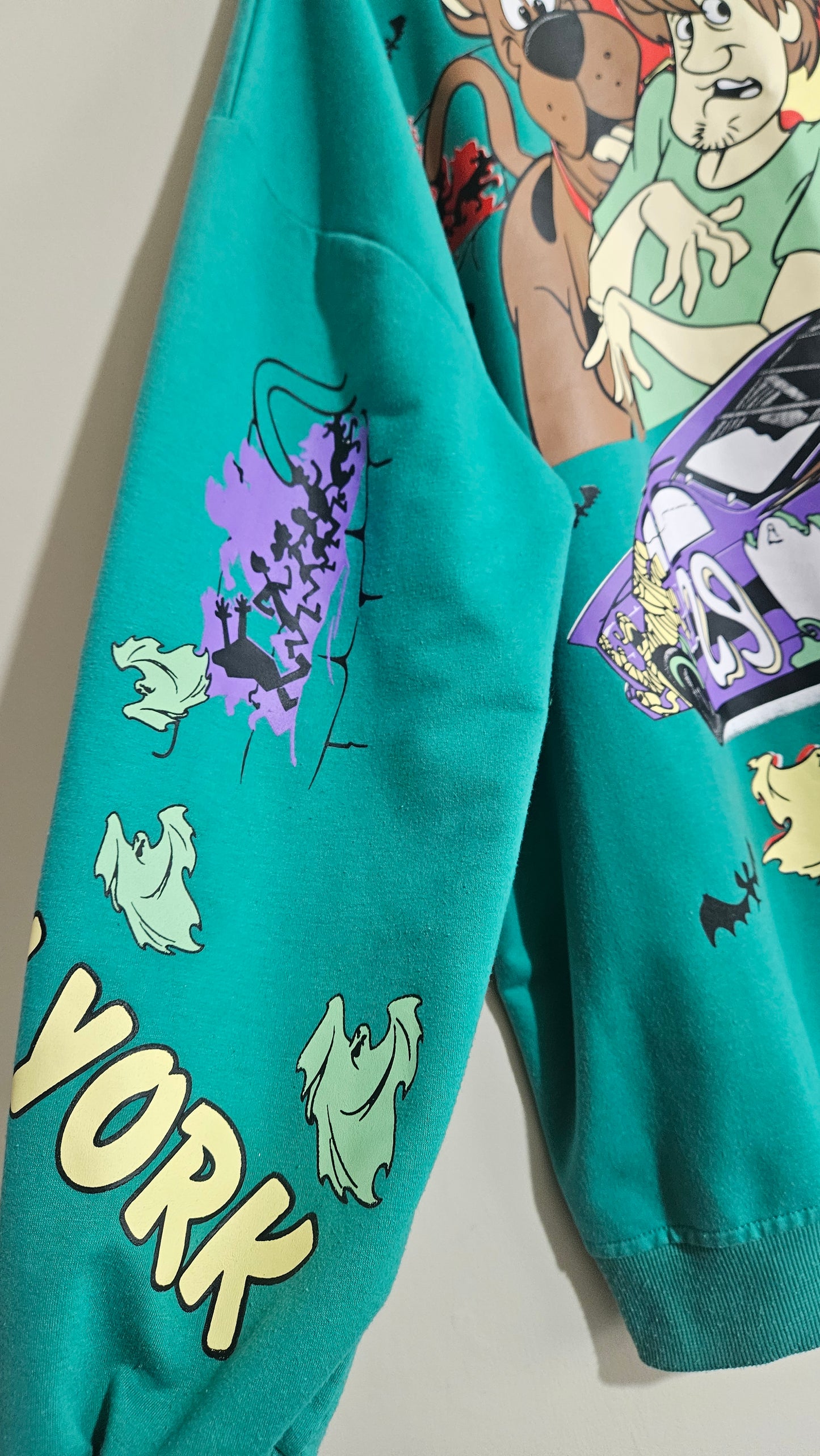 Vintage Scooby Doo Nascar Racing Sweatshirt Crewneck Sweatshirt – Classic Collector's Piece Vintage top
