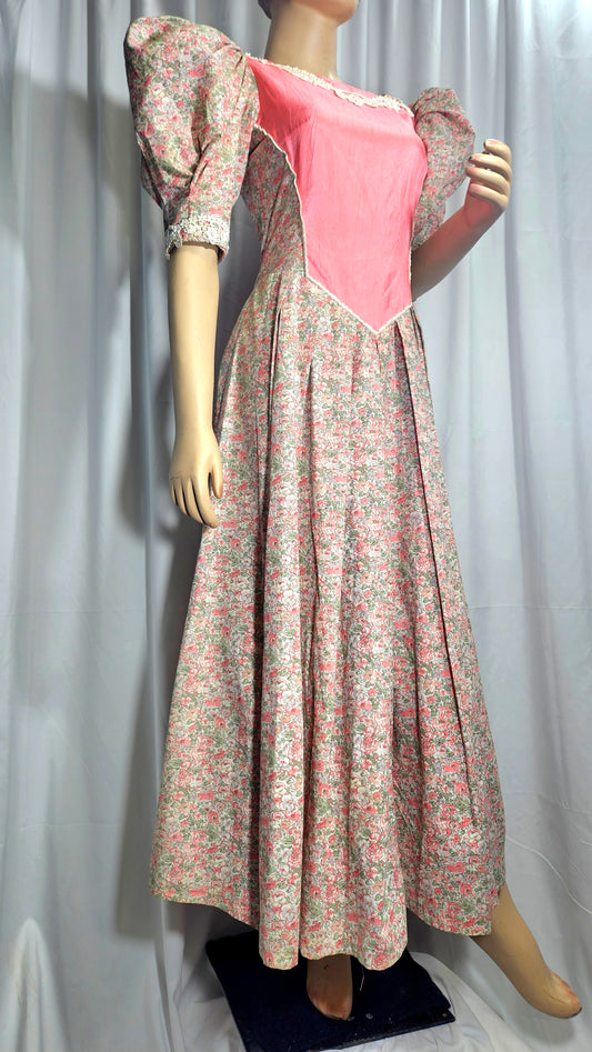 lovely used princess dress for sale Auckland