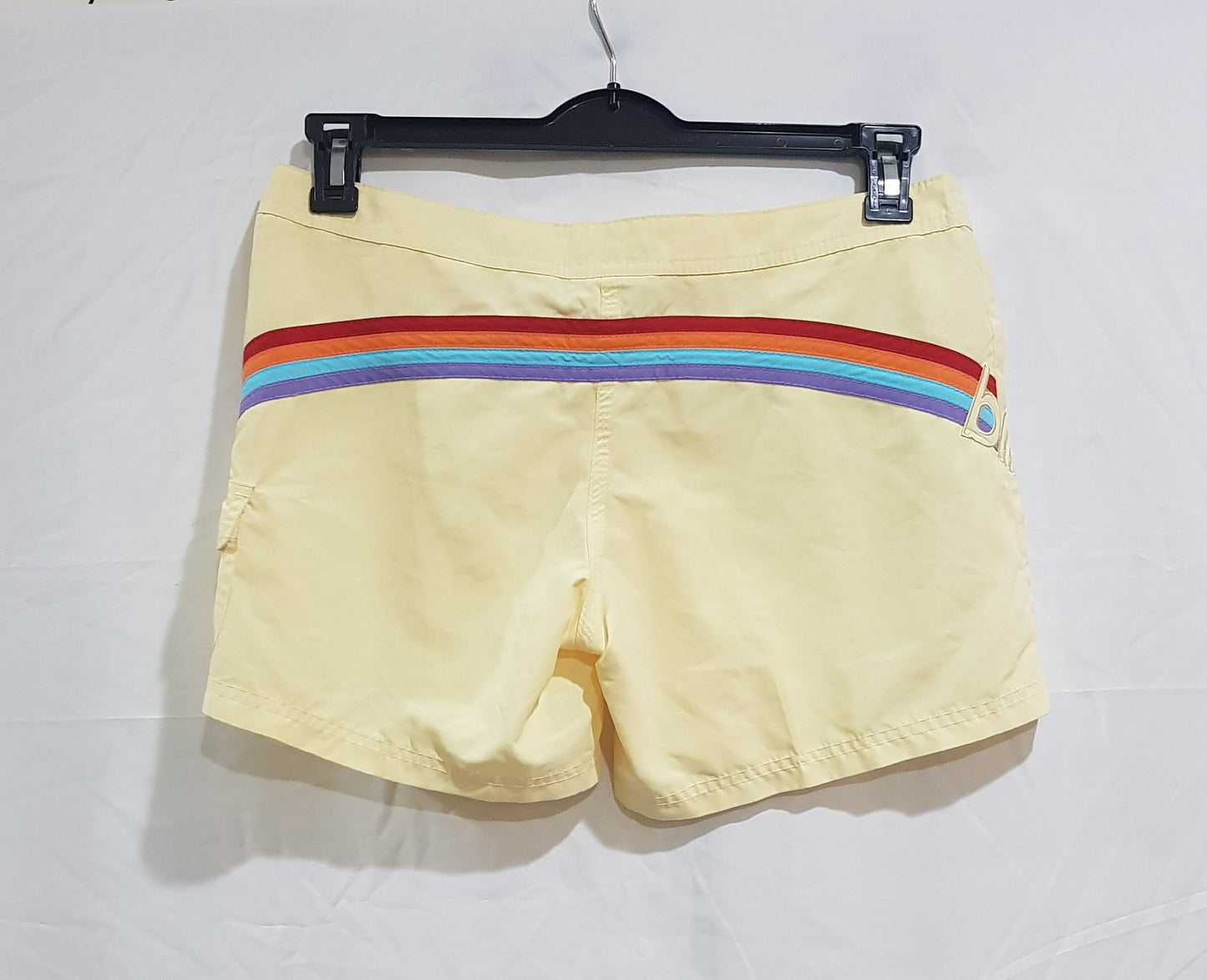 Lower rise y2k Vintage Billabong Short