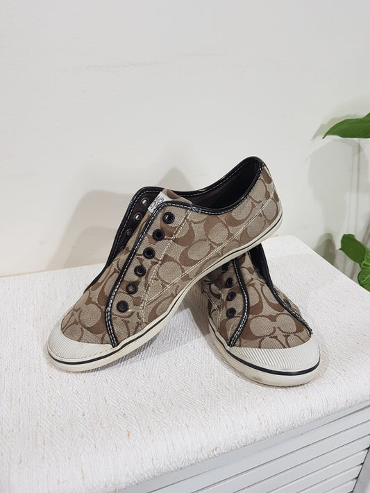 Sneakers shoes Slip on Canvas