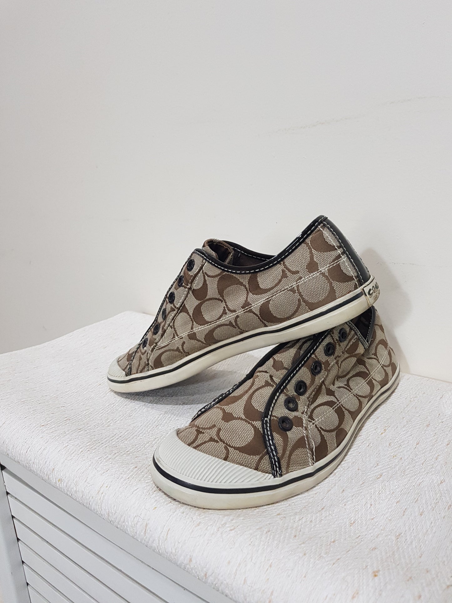 Sneakers shoes Slip on Canvas