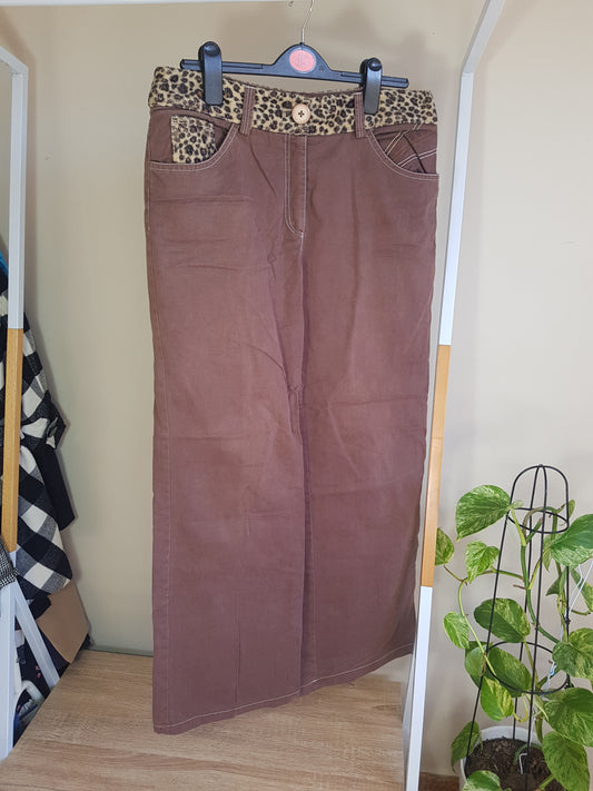 Super cool retro style pants - Animal print pants