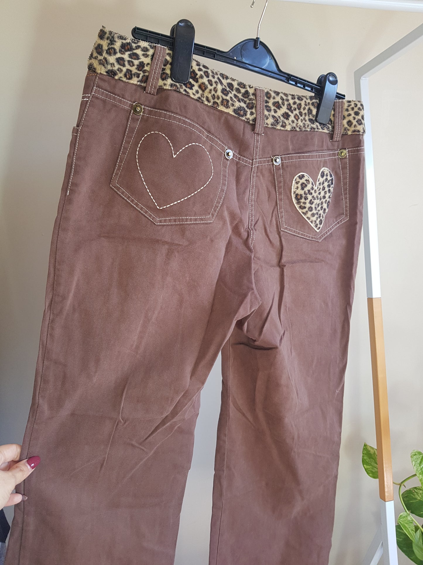 Super cool retro style pants - Animal print pants