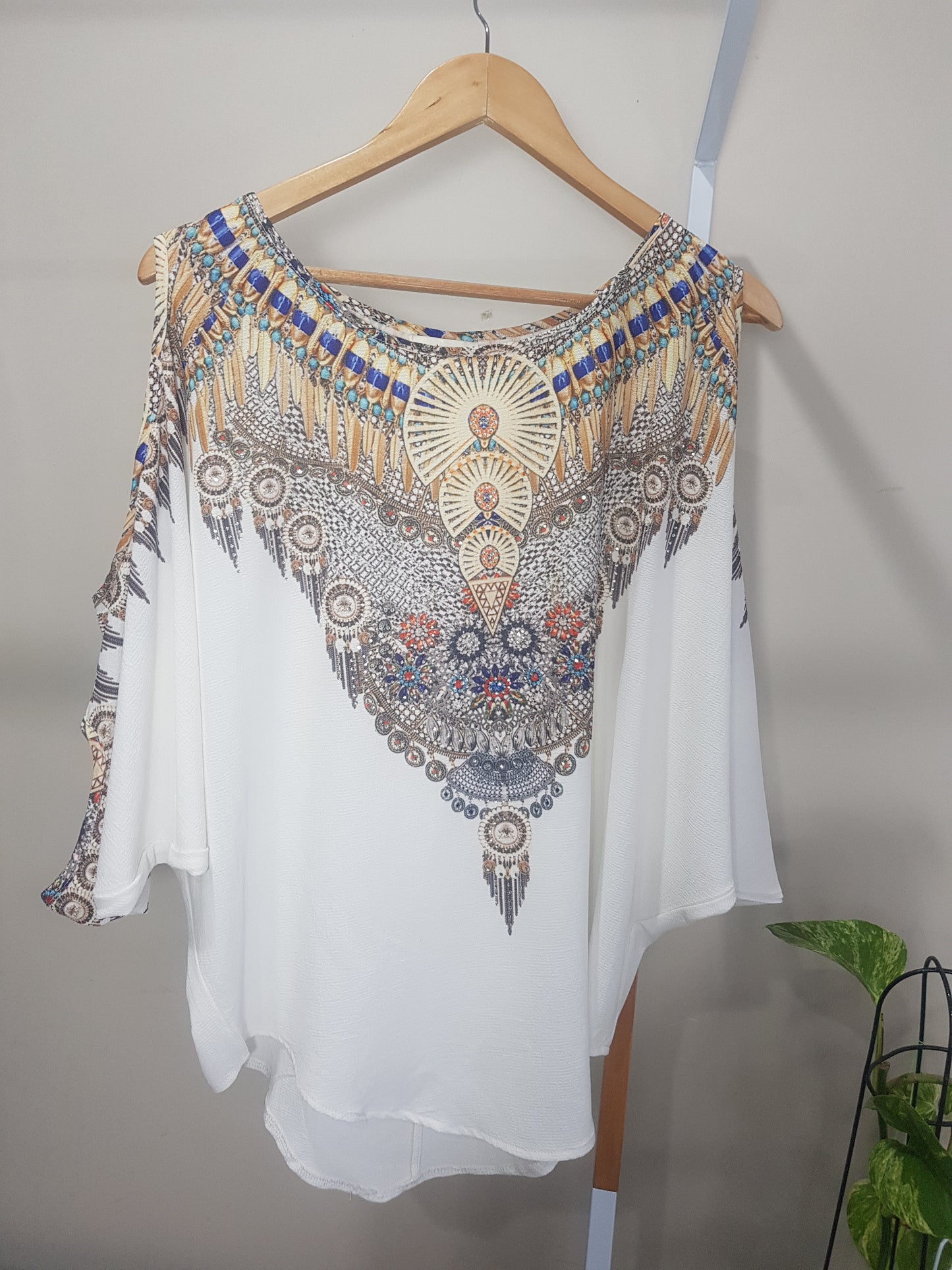 Beautiful bohemian style Blouse - Top - Ladies White Boho Print Open Sleeve Top