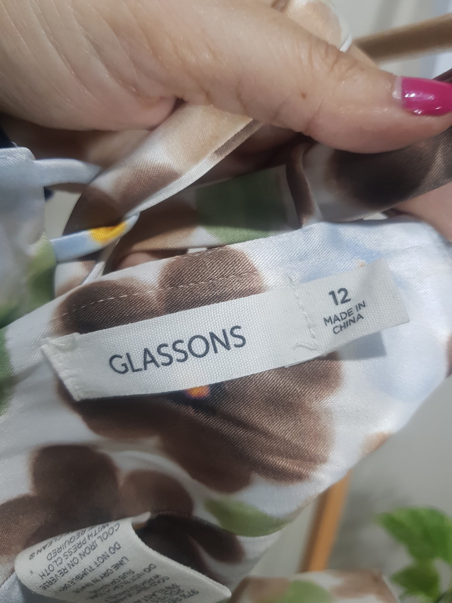 Glassons floral Crop top - buy preloved clothing