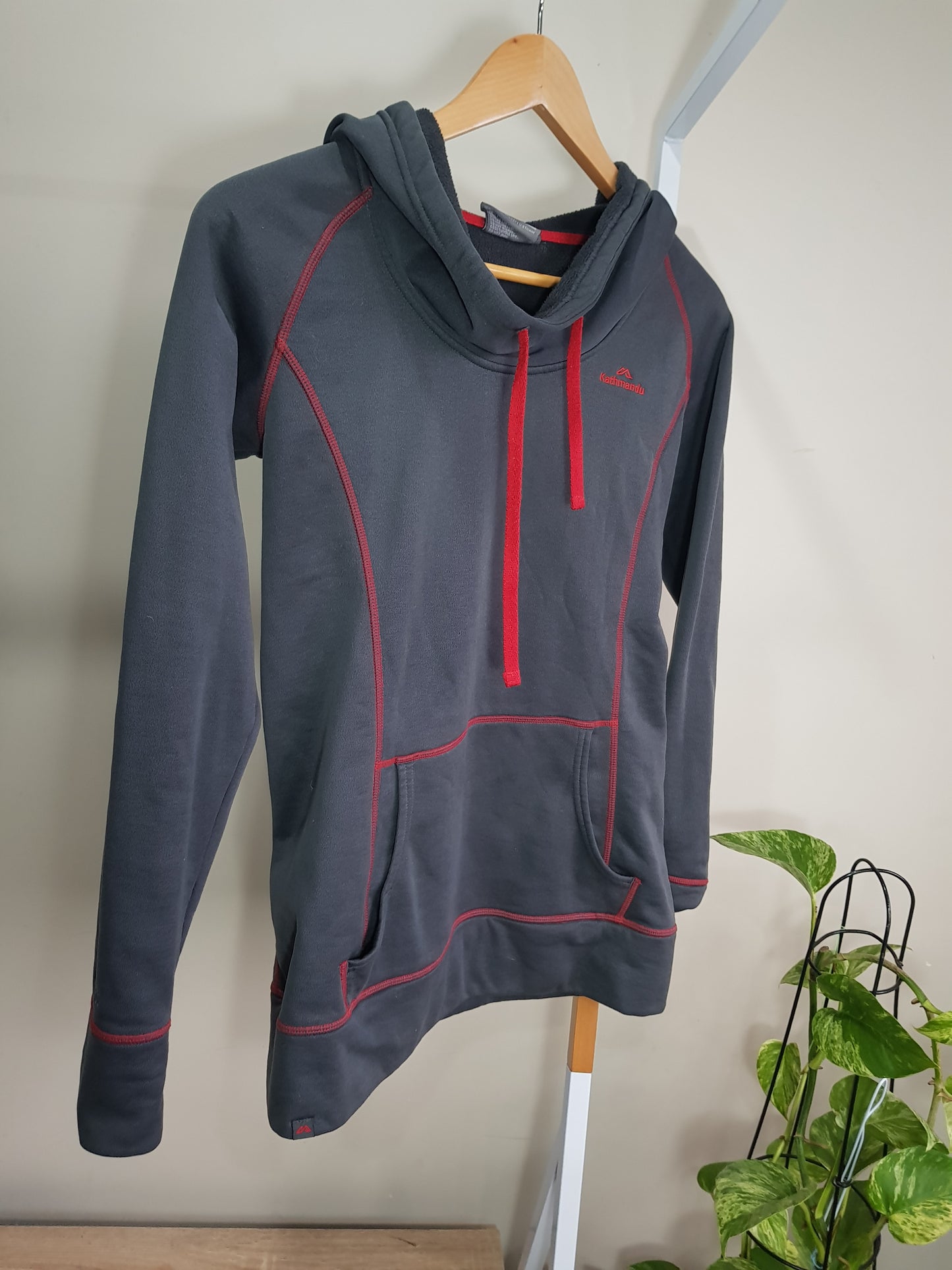 warm Kathmandu hoodie - preloved top