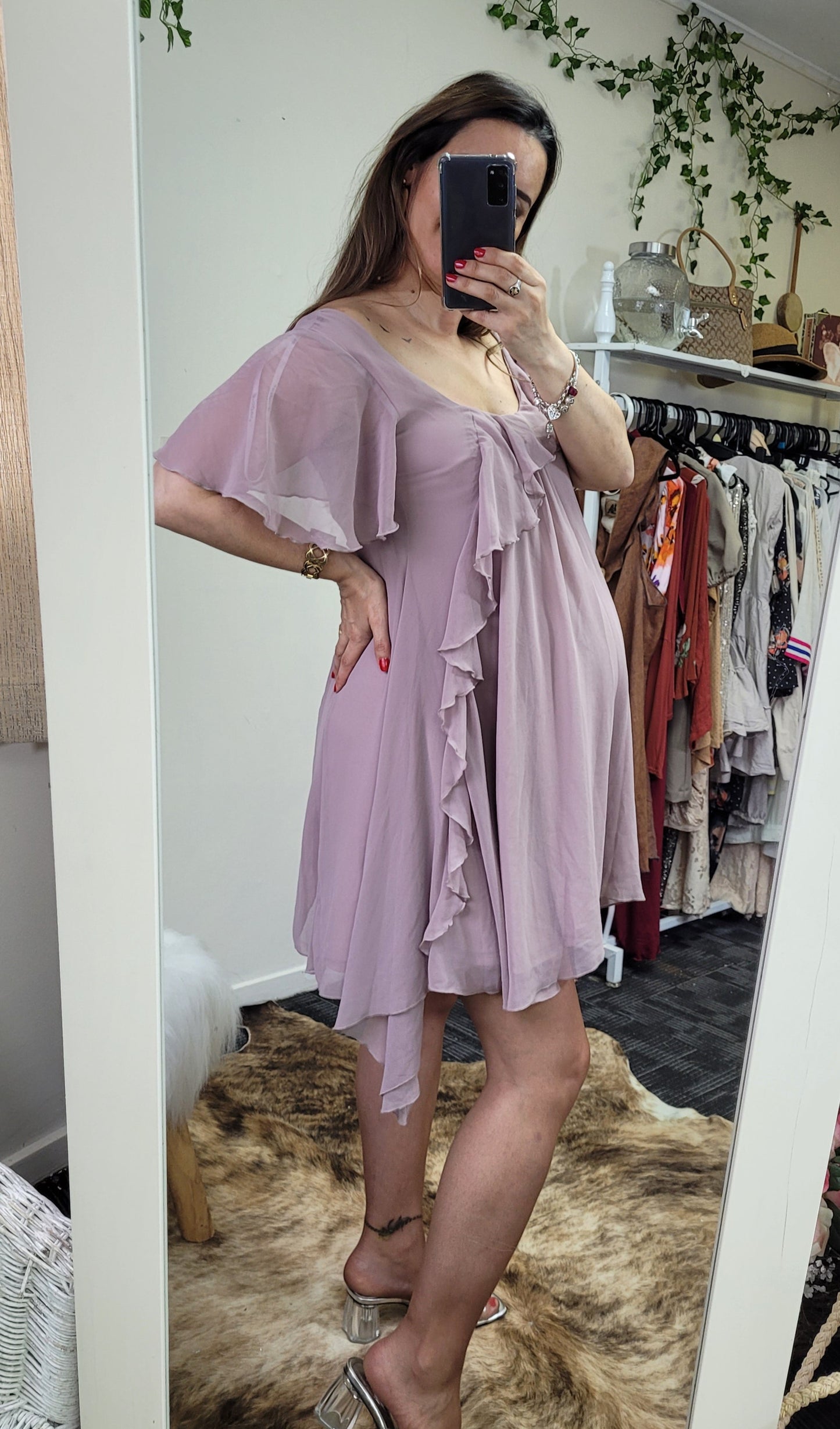 Charming Dusk Delight: Atmosphere Short Dress - Second Hand Store Find