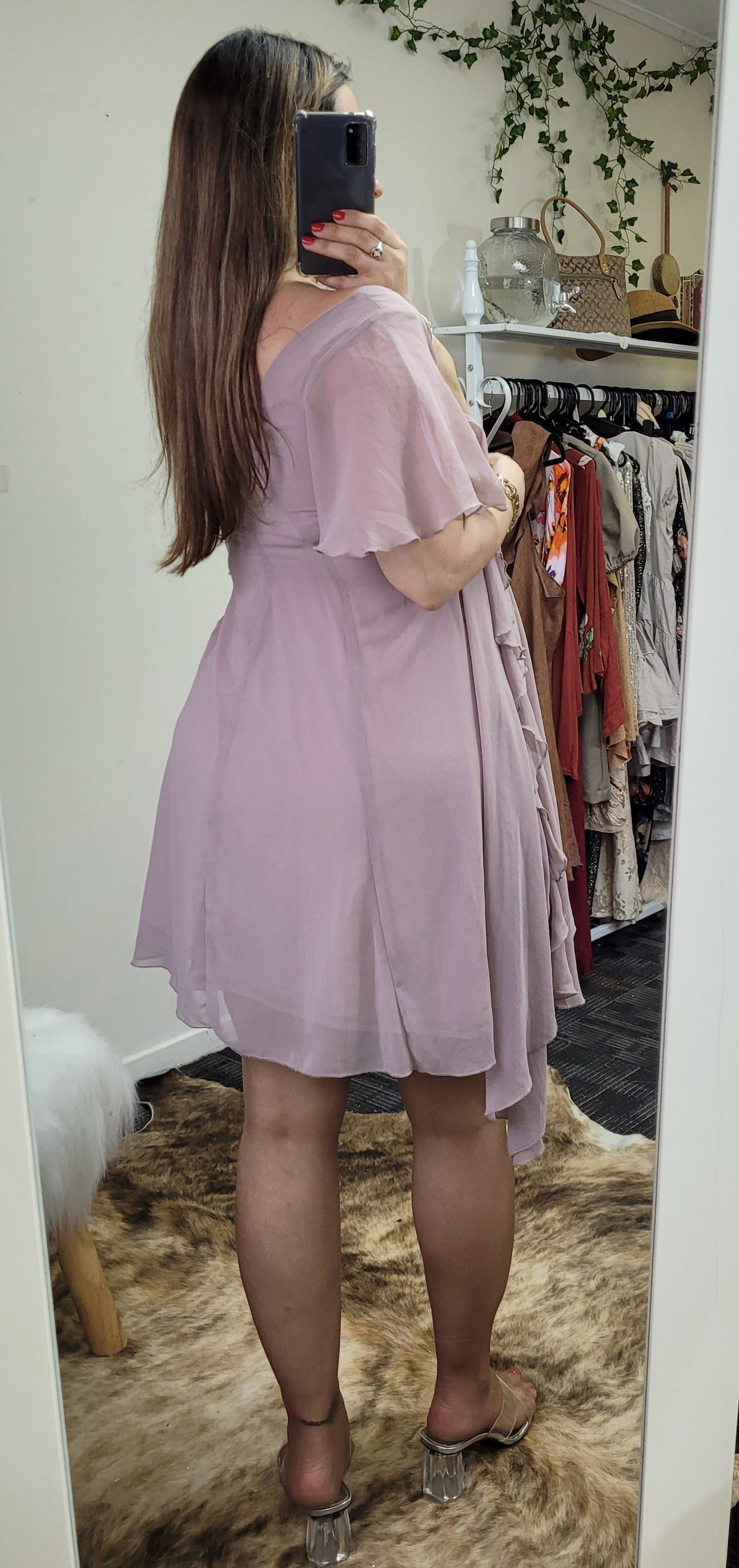 Charming Dusk Delight: Atmosphere Short Dress - Second Hand Store Find