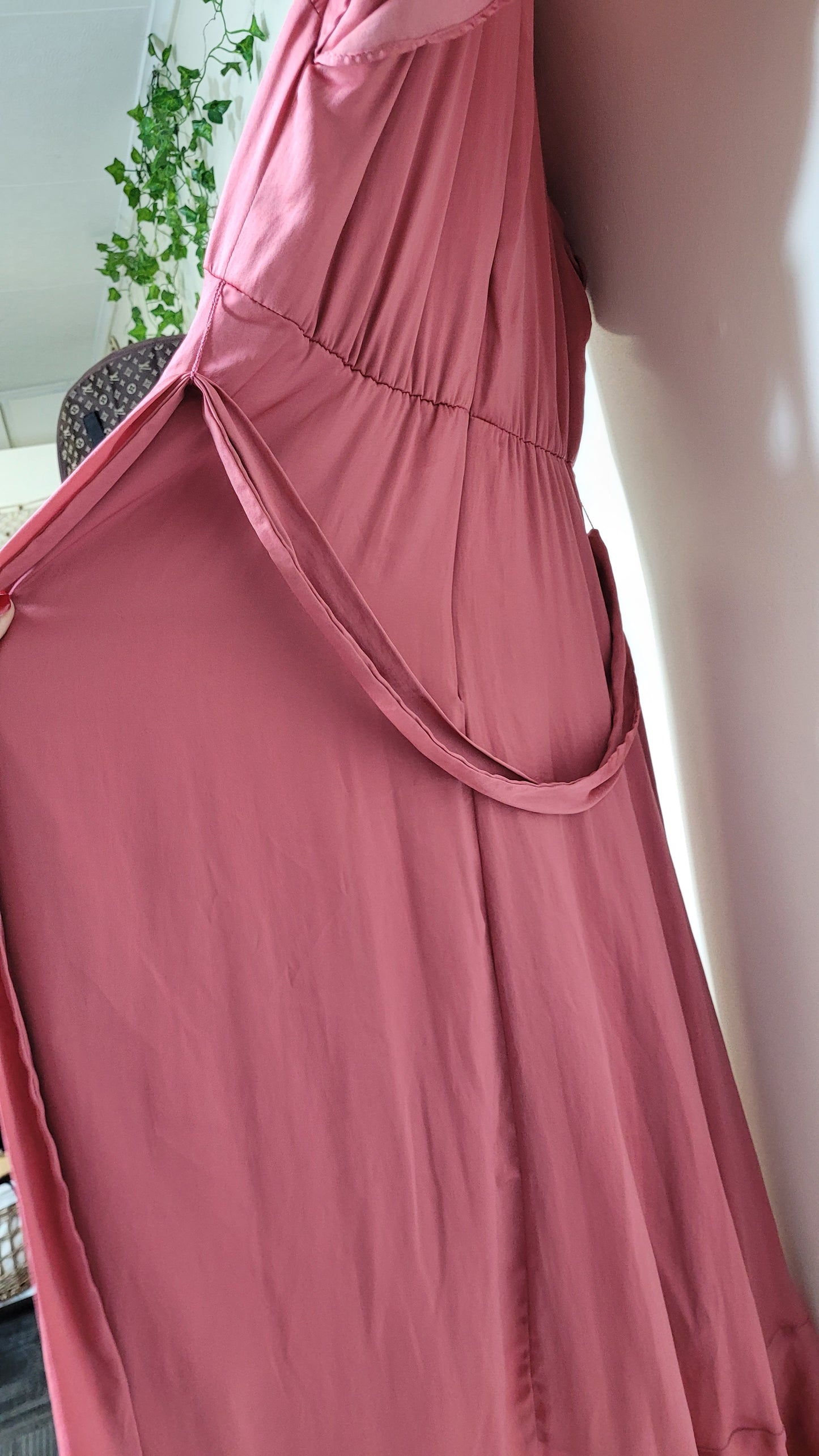 Whistle Rose Ruffle Wrap Dress - Evening Dress Dusty pink color - Whistle pink dress