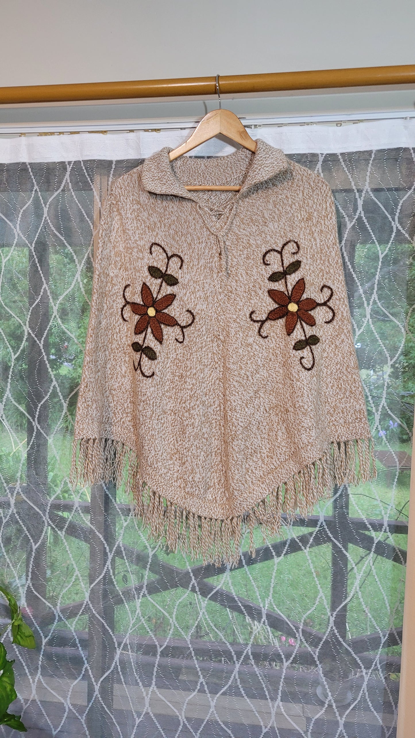 Lovely knit Poncho Bohemian Top Poncho