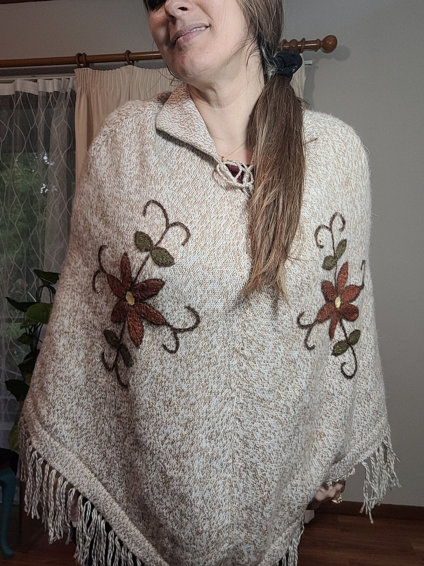 Lovely knit Poncho Bohemian Top Poncho