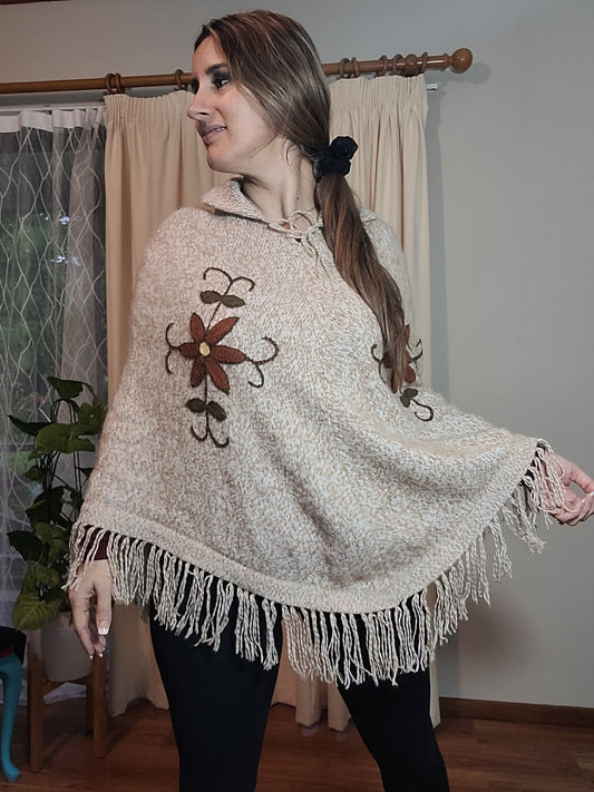 Lovely knit Poncho Bohemian Top Poncho