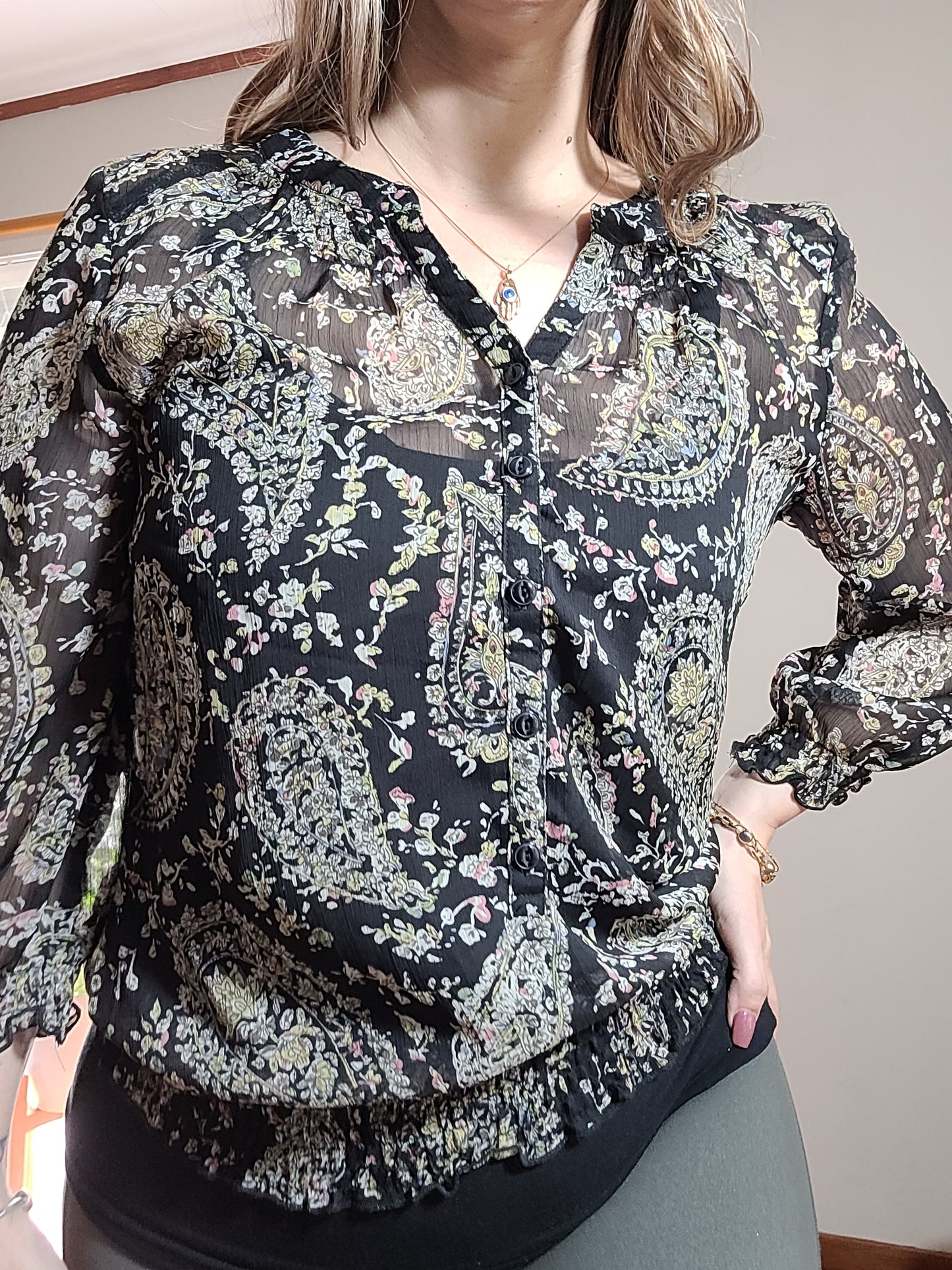 Blossom in Style: Floral See-Through Blouse - Kiwi-Chic Preloved Find