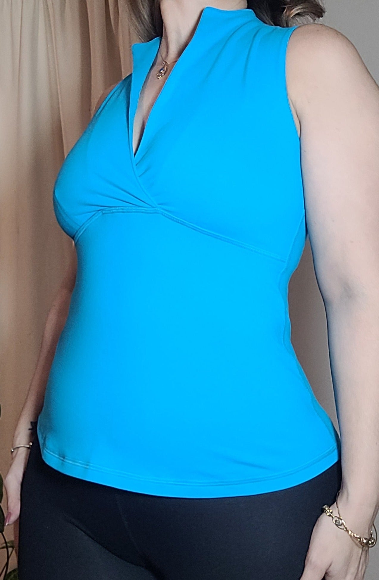 blue lululemon tank top