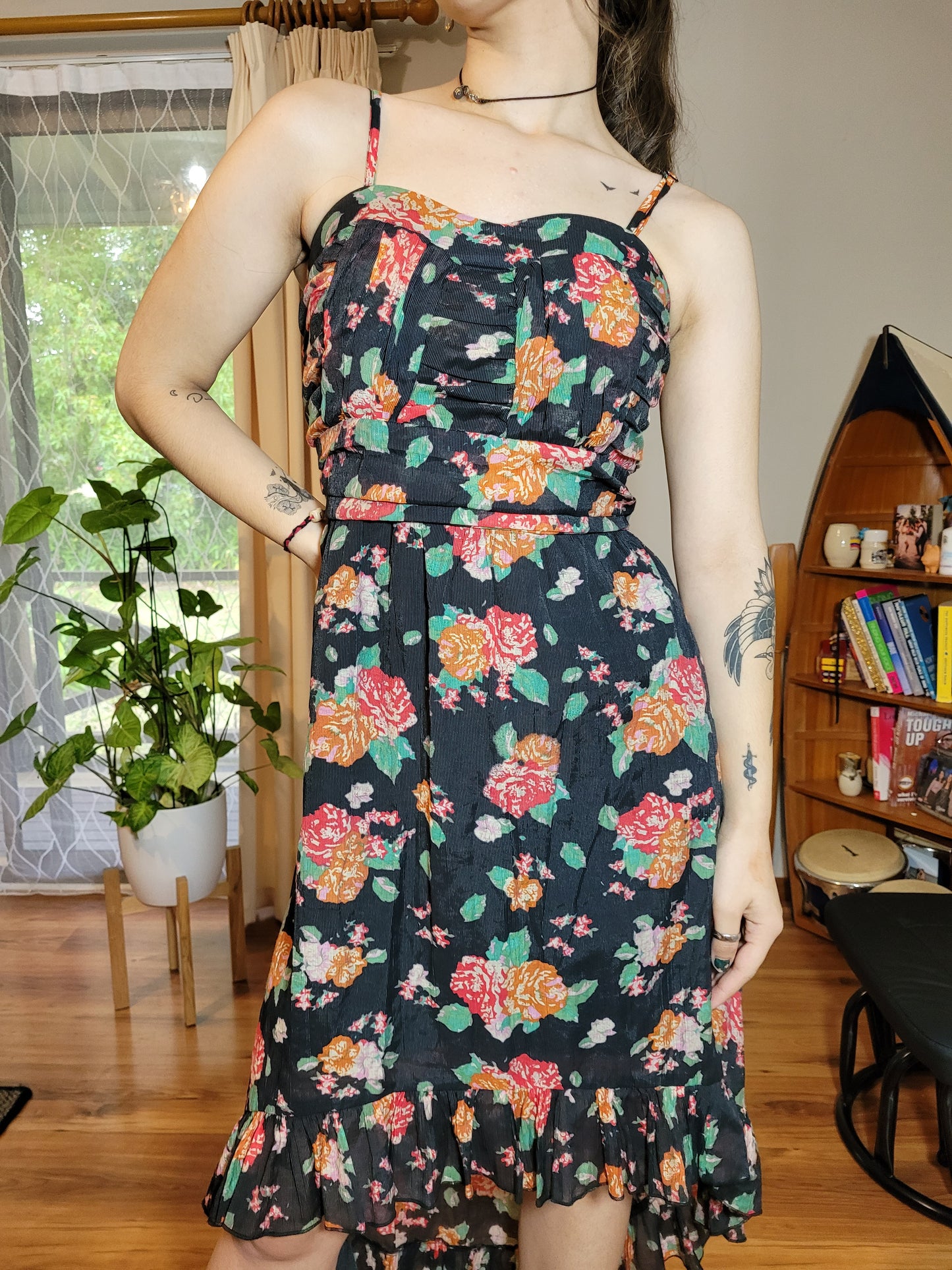 Blossoming Elegance: Agustine Floral Dress - Size Small