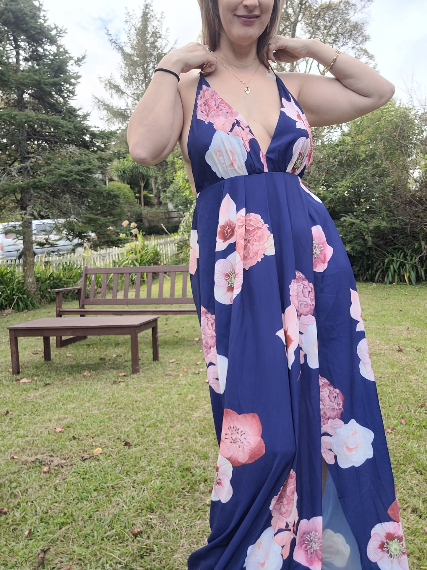 Floral Elegance: Shareen Creations Maxi Dress - Second Hand Store Treasure