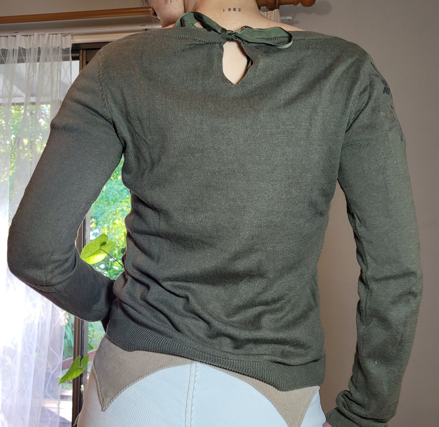 Adorable Green Long Sleeves Top - Sweater - Crewneck - Green used top