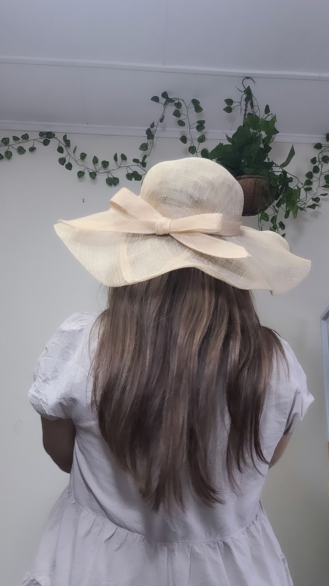 Elegance in Every Detail: Romantic Floppy Hat - Timeless Charm