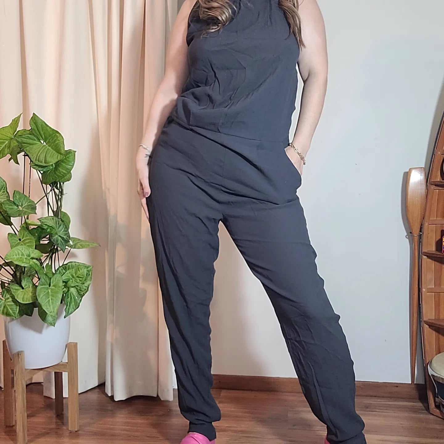 NWT Beautiful and elegant Jumpsuit - Preloved clothing