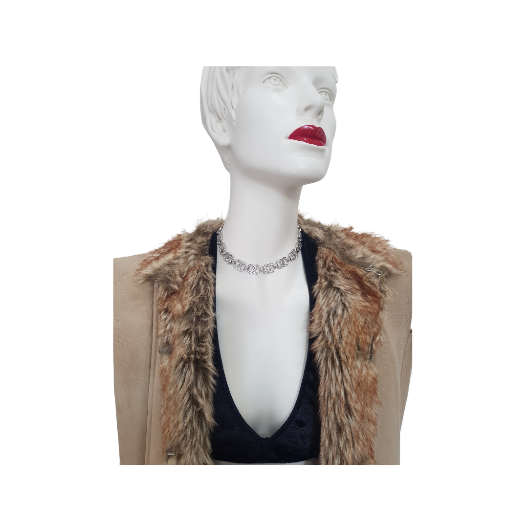 Chic Comfort: Light Brown Fur Vest - Preloved Fashion clothes